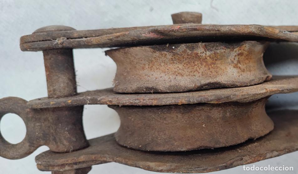 Antig&uuml;edades: ANTIGUA POLEA O ROLDANA DE HIERRO - Foto 7