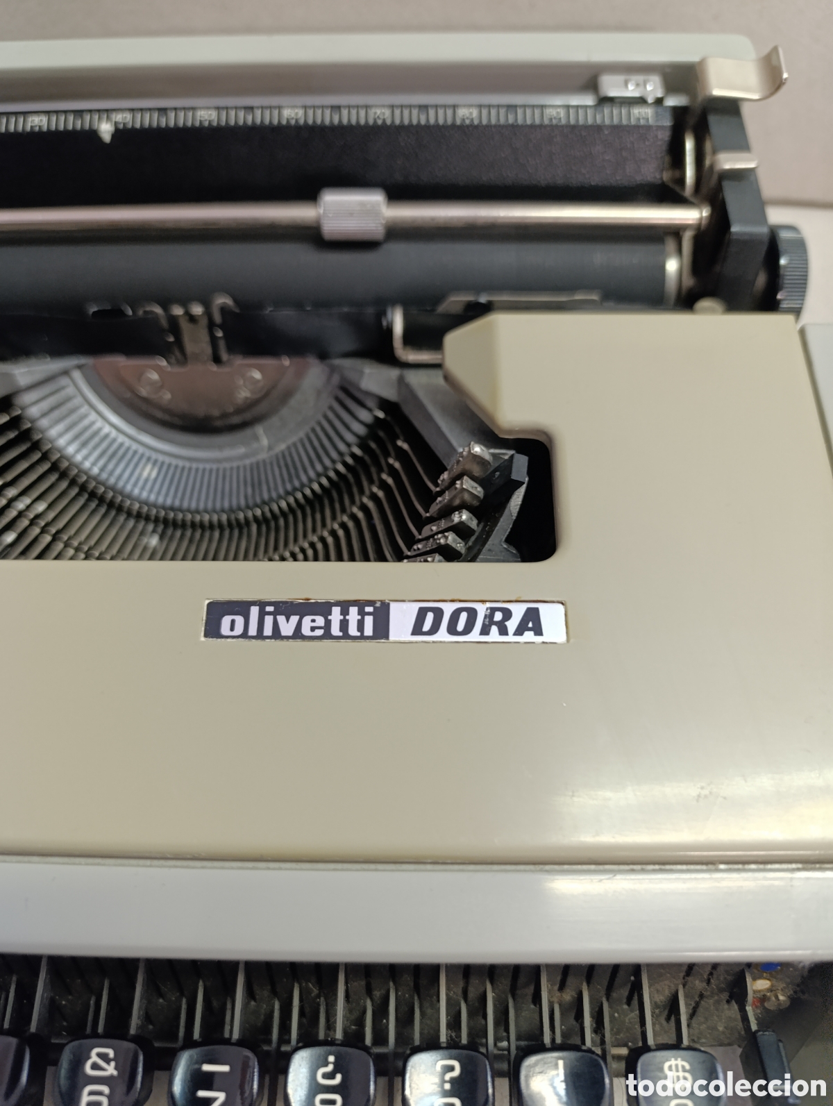 Antig&uuml;edades: MAQUINA DE ESCRIBIR OLIVETTI DORA. SPAIN. CON FUNDA. - Foto 5