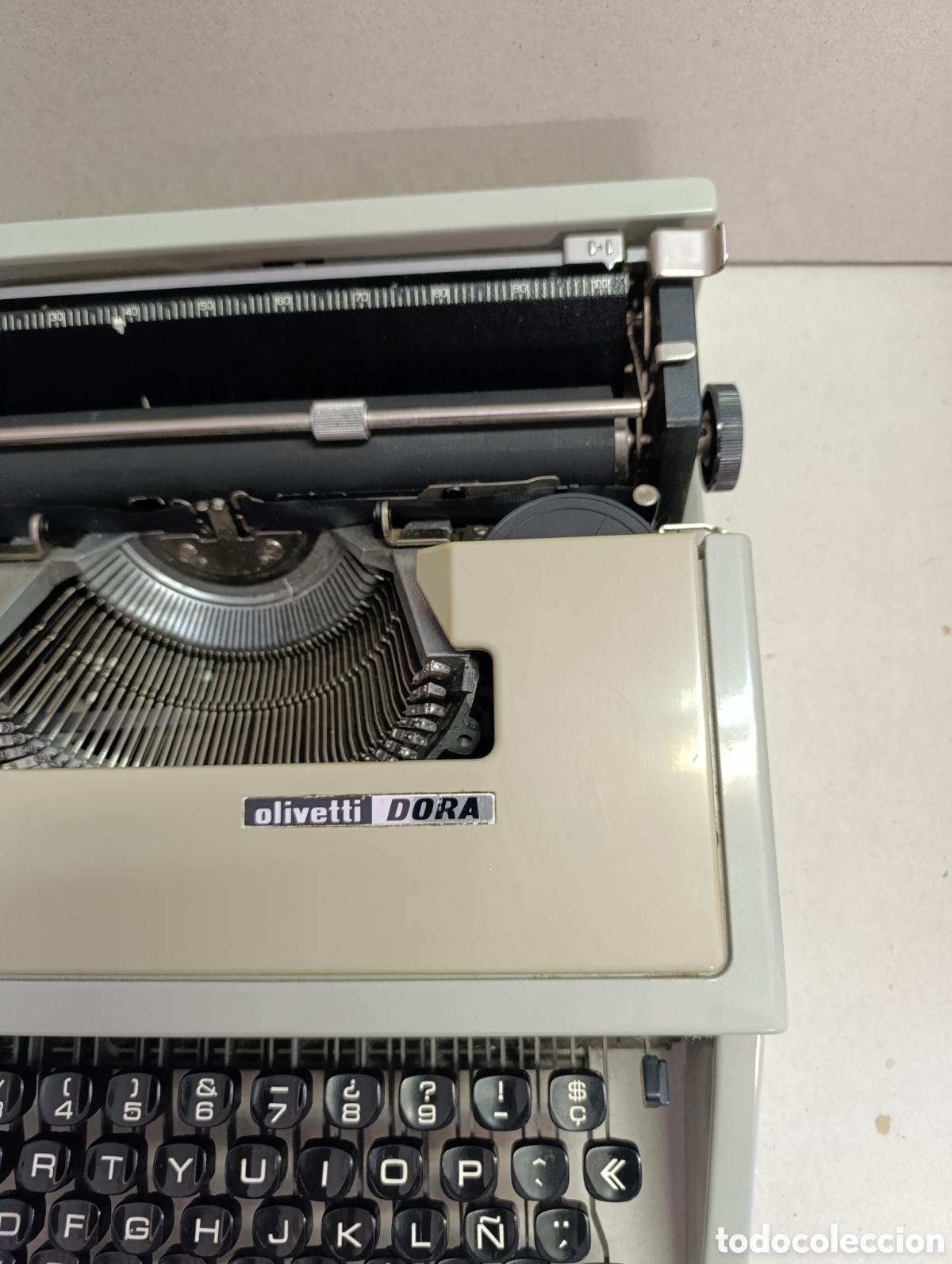 Antig&uuml;edades: MAQUINA DE ESCRIBIR OLIVETTI DORA. SPAIN. CON FUNDA. - Foto 8