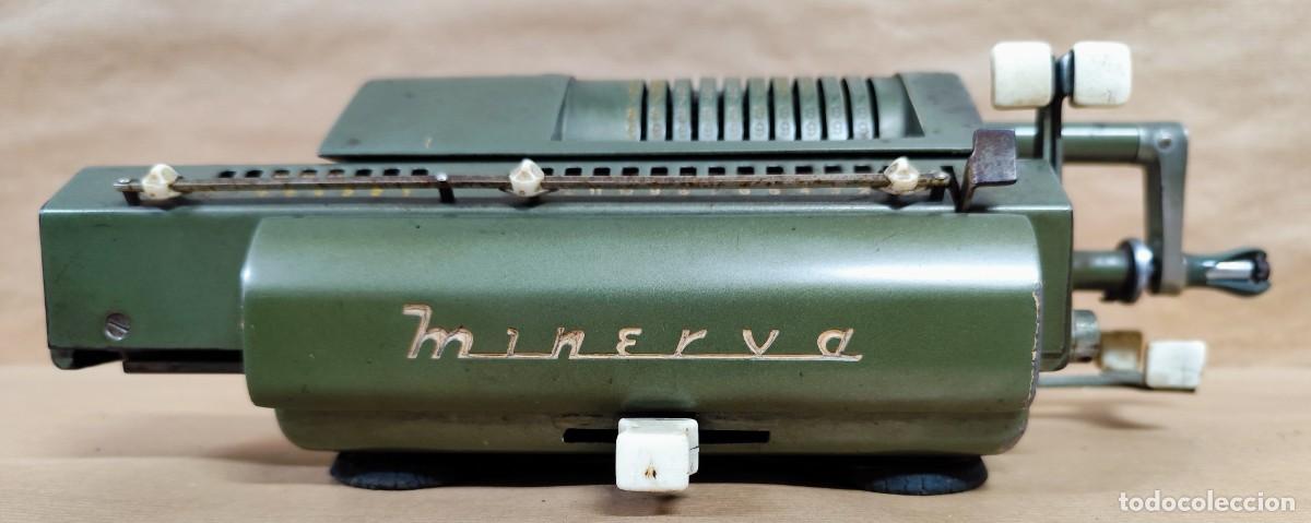 Antig&uuml;edades: Calculadora Minerva de &eacute;poca, funciona - Foto 2