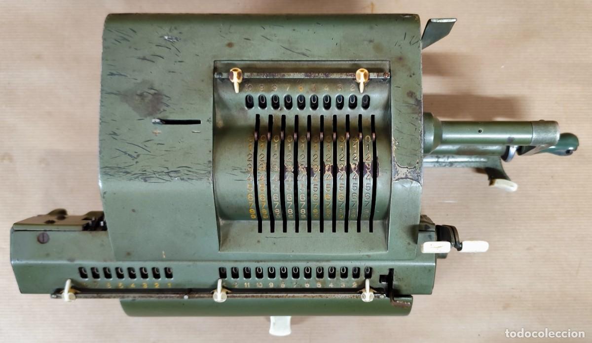 Antig&uuml;edades: Calculadora Minerva de &eacute;poca, funciona - Foto 3