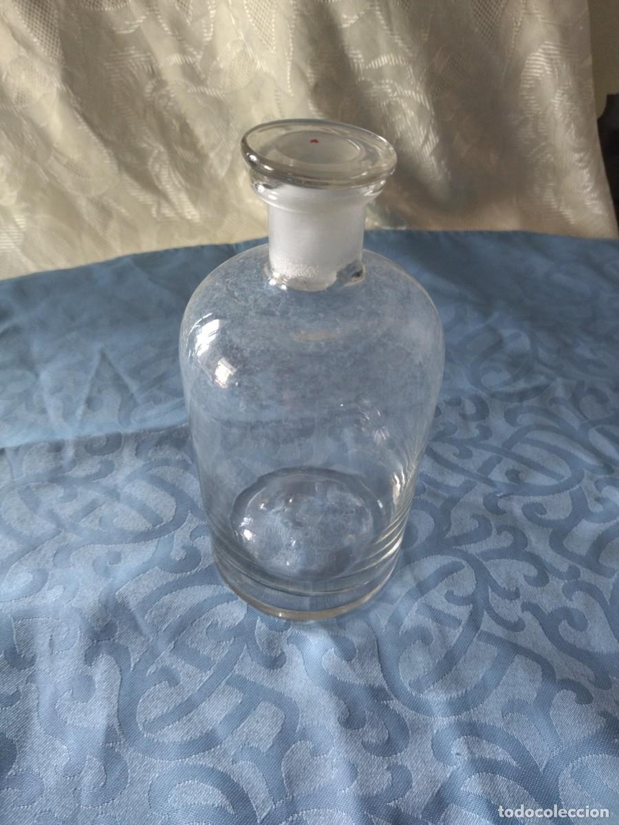 Antig&uuml;edades: Antigua botella de botica de 1 L - Foto 2