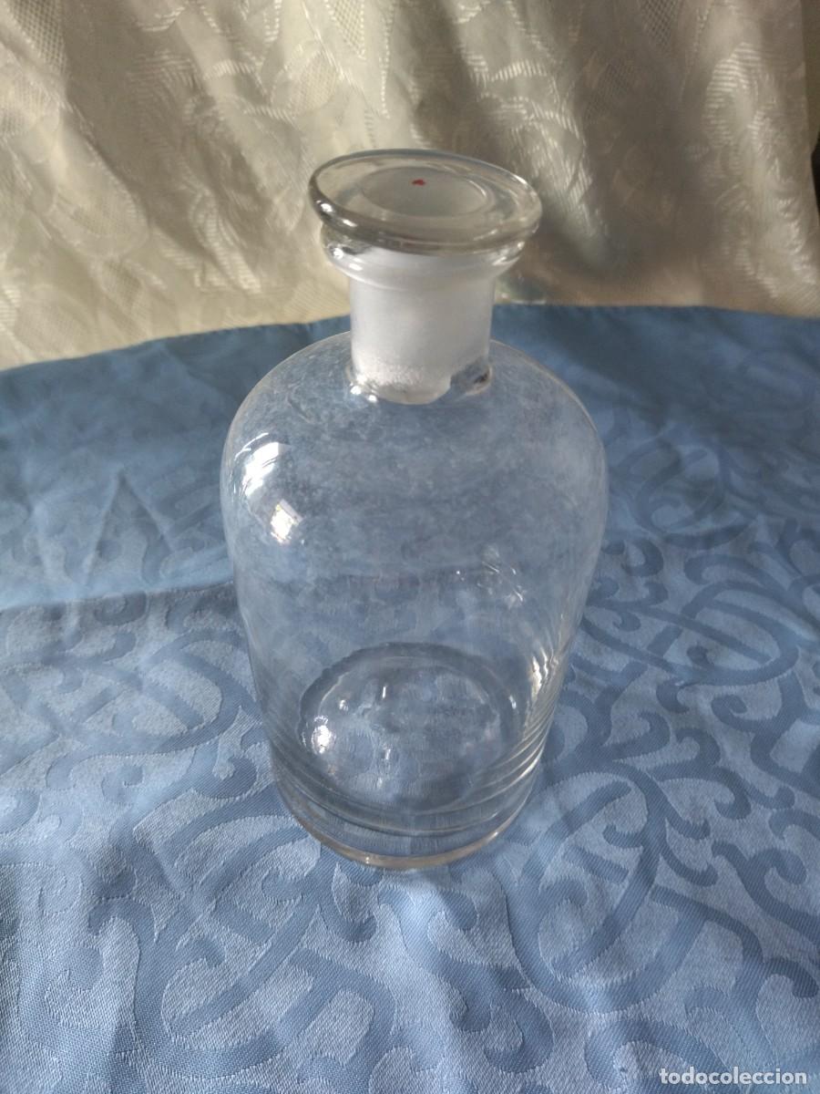 Antig&uuml;edades: Antigua botella de botica de 1 L - Foto 3