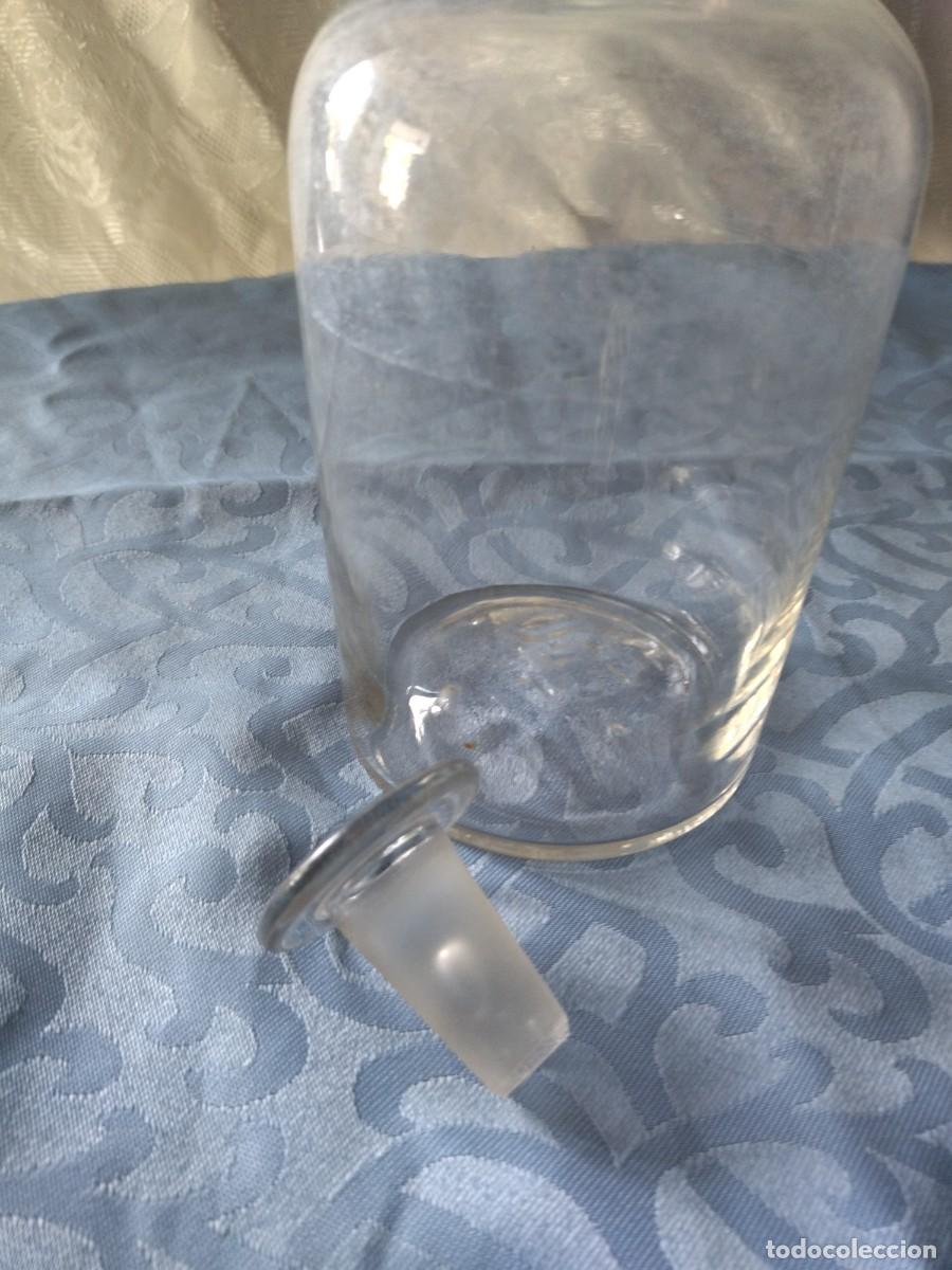 Antig&uuml;edades: Antigua botella de botica de 1 L - Foto 5