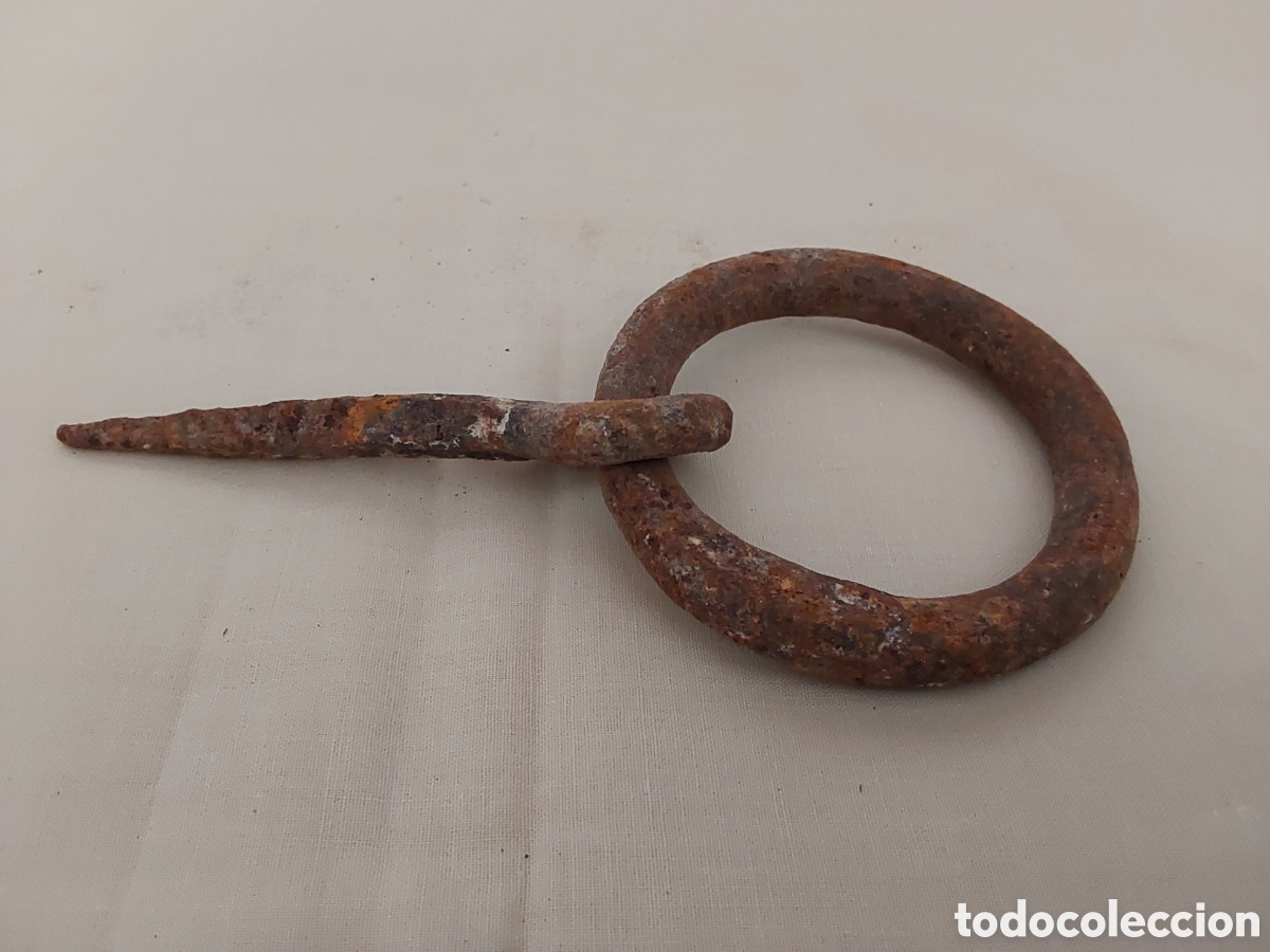Antig&uuml;edades: Argolla forja S XVIII - Foto 6