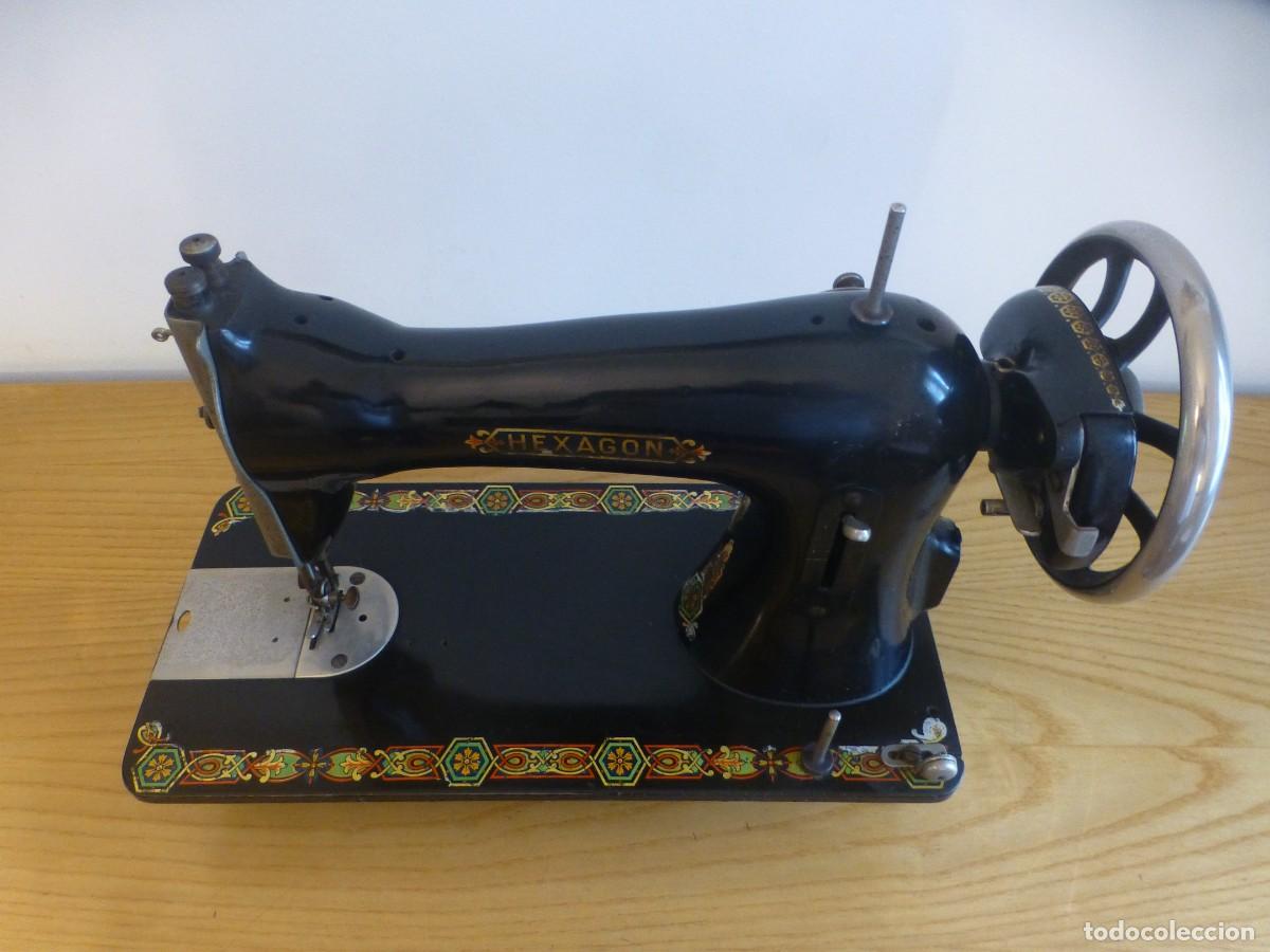 Antig&uuml;edades: M&aacute;quina de coser antigua - Foto 2