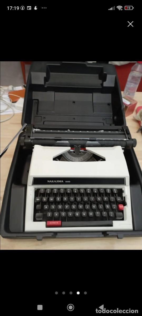 Antig&uuml;edades: Maquina de escribir Nakajima - Foto 2