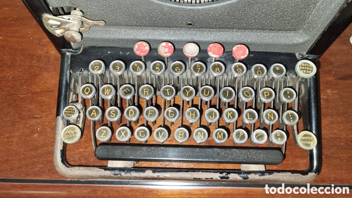 Antig&uuml;edades: M&aacute;quina de escribir Remington - Foto 2