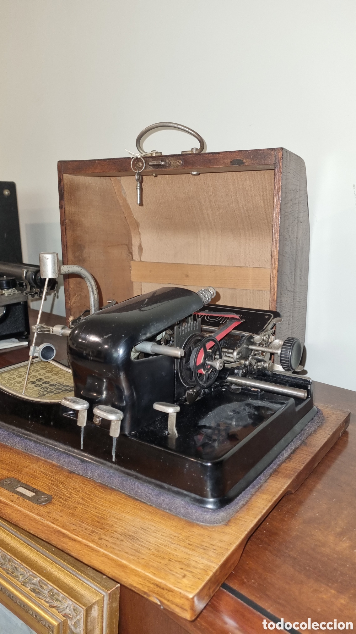 Antig&uuml;edades: Maquina de escribir Mignon - Foto 3