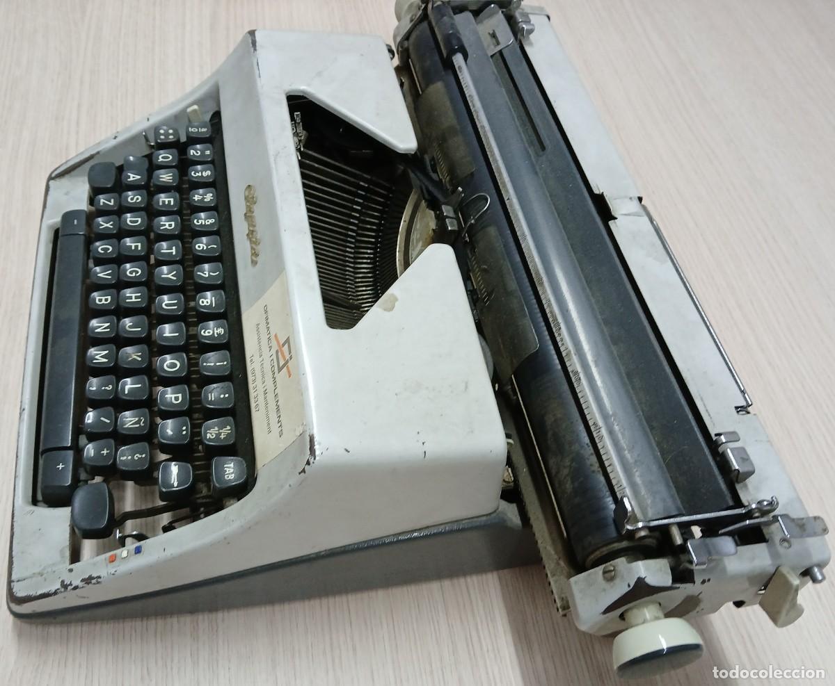 Antig&uuml;edades: Maquina escribir Olympia - Foto 2