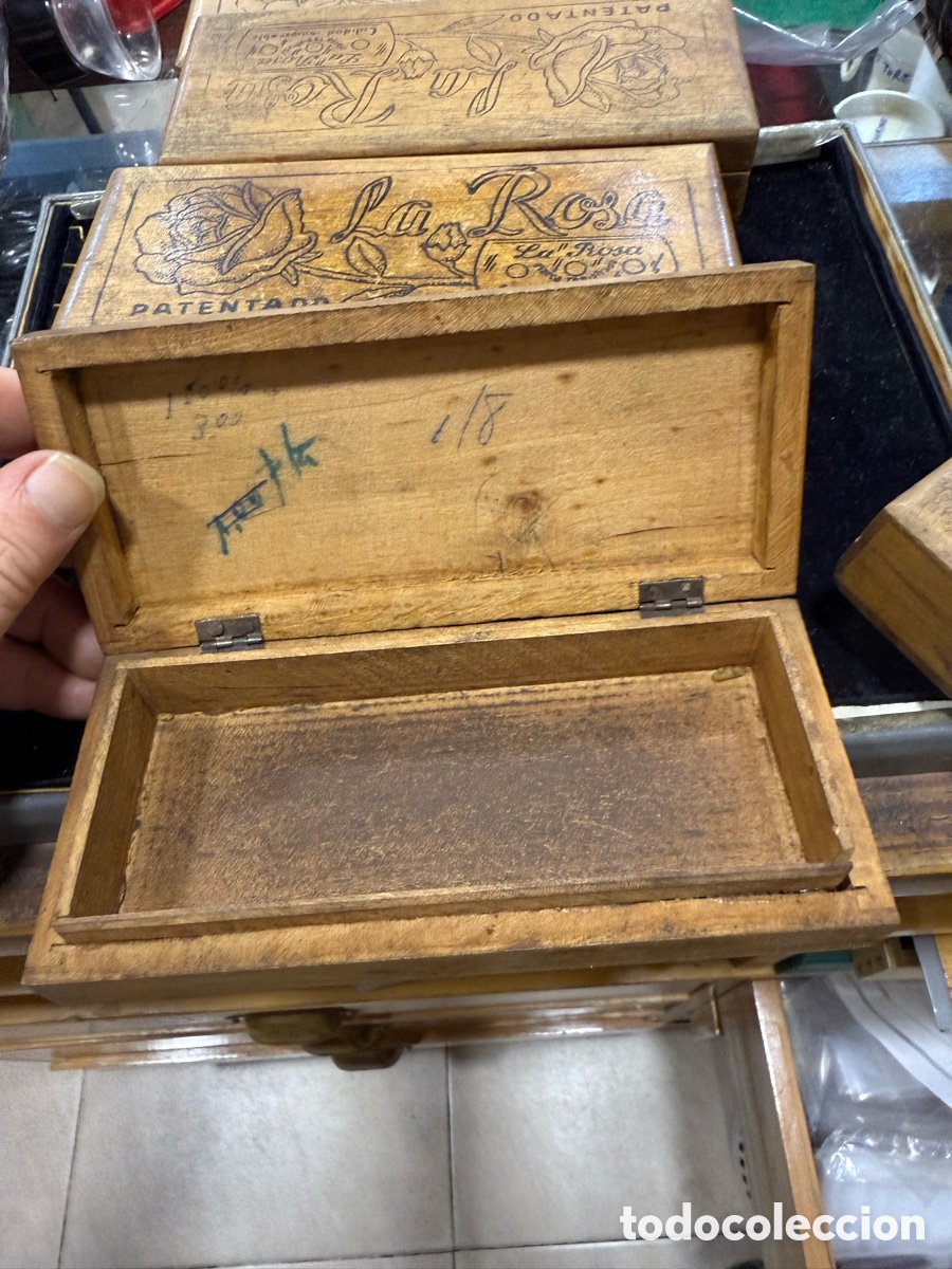 Antig&uuml;edades: Lote de cajas de madera de cuchillas de afeitar marca la rosa - Foto 4