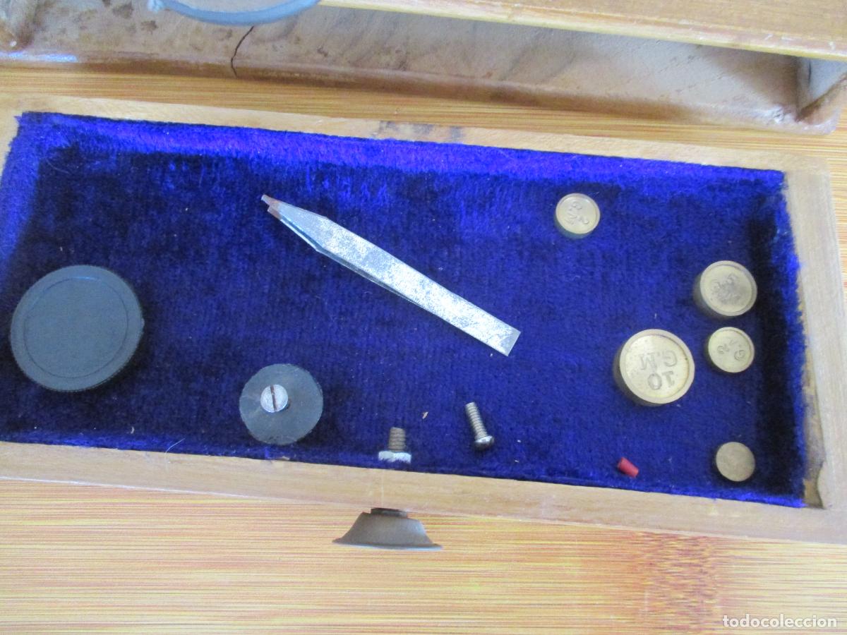 Antig&uuml;edades: PEQUE&Ntilde;A CASCULA CON CAJA - Foto 4