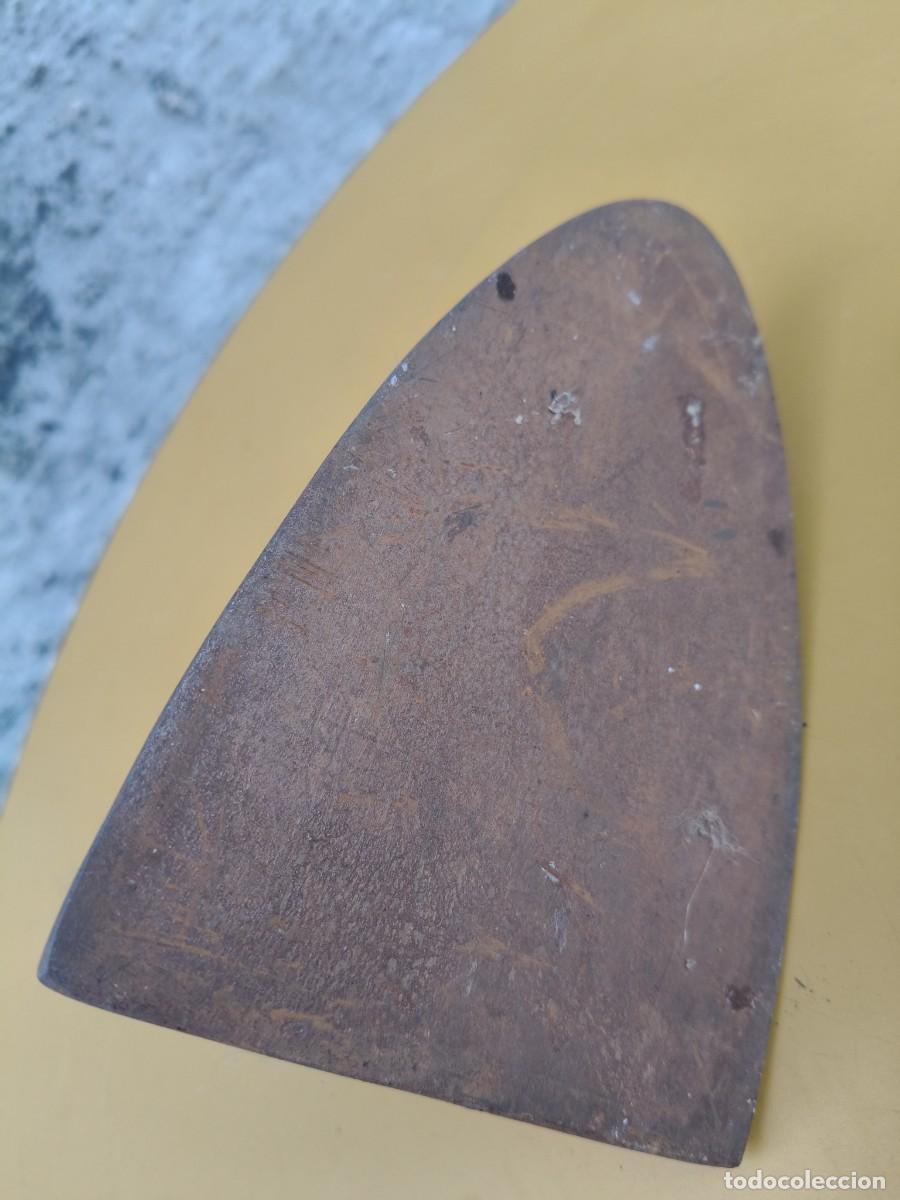 Antig&uuml;edades: Plancha de hierro fundido collection - Foto 3