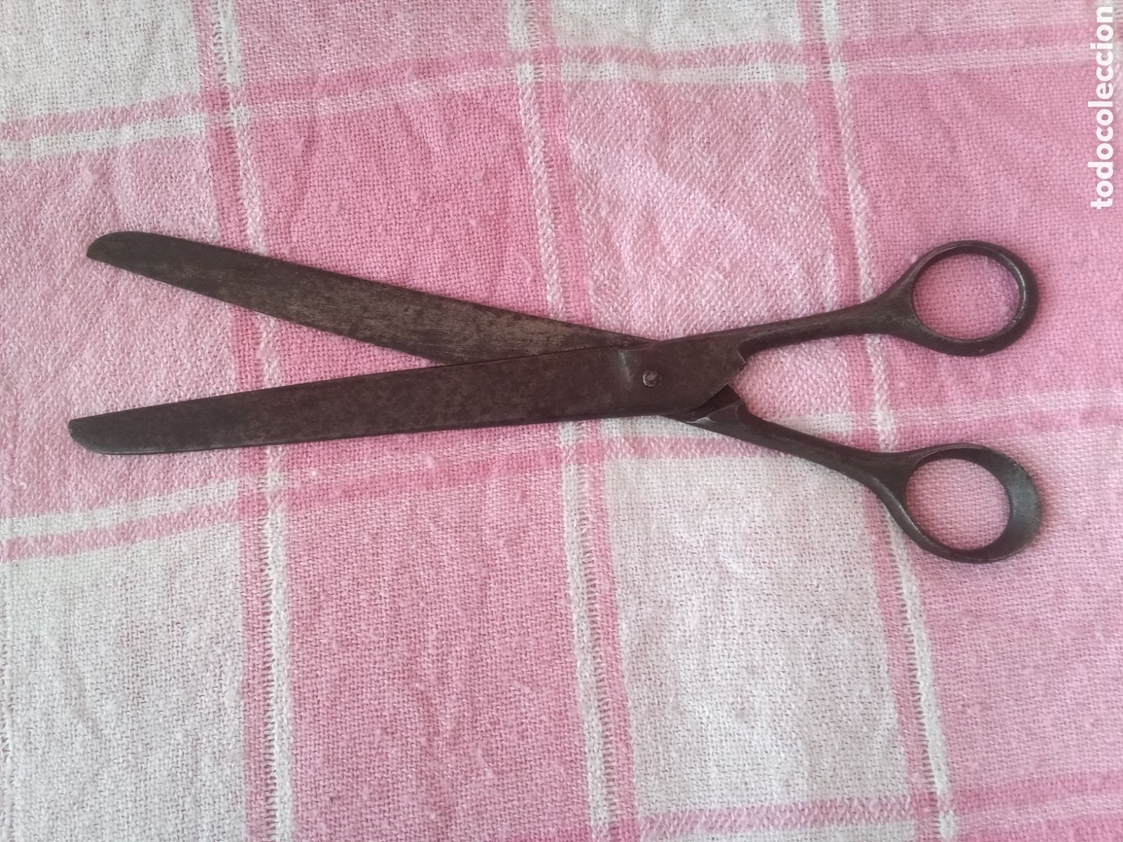 Antig&uuml;edades: ANTIGUAS TIJERAS DE FORJA - M - Foto 2