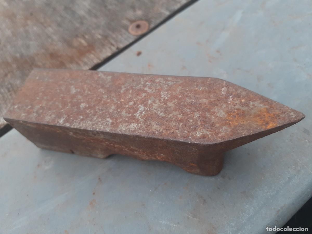 Antig&uuml;edades: Yunque de joyero o tas - Foto 2