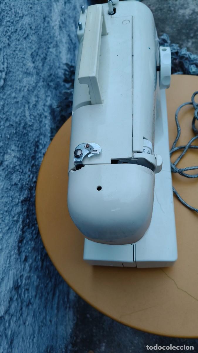Antig&uuml;edades: Machine &agrave; coudre lifetec fonctionne - Foto 5