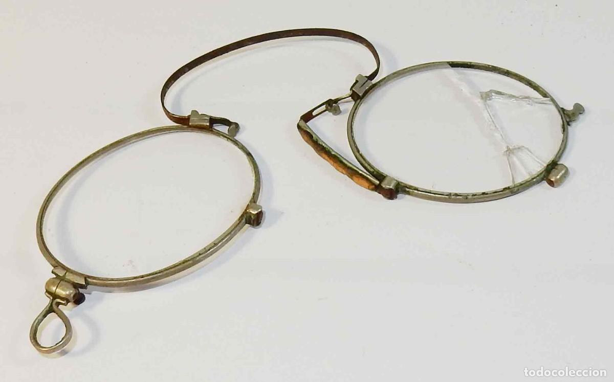 Antig&uuml;edades: Gafas antiguas - con funda - c 1920/30 - Foto 4