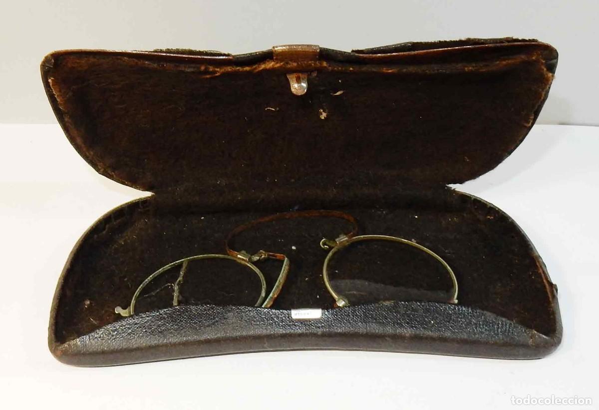 Antig&uuml;edades: Gafas antiguas - con funda - c 1920/30 - Foto 5
