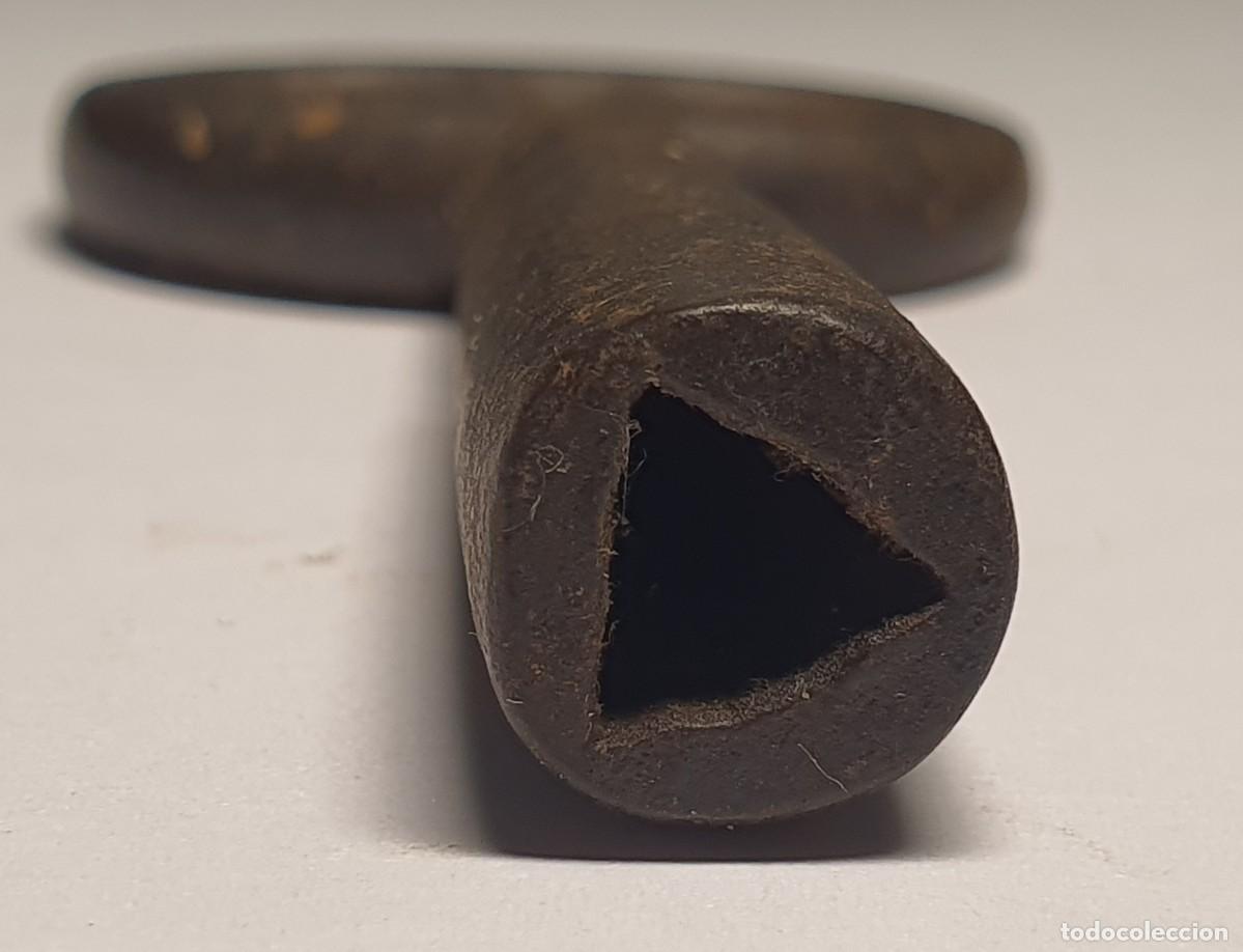 Antig&uuml;edades: LLAVE PARA RELOJ DE PARED - Foto 3