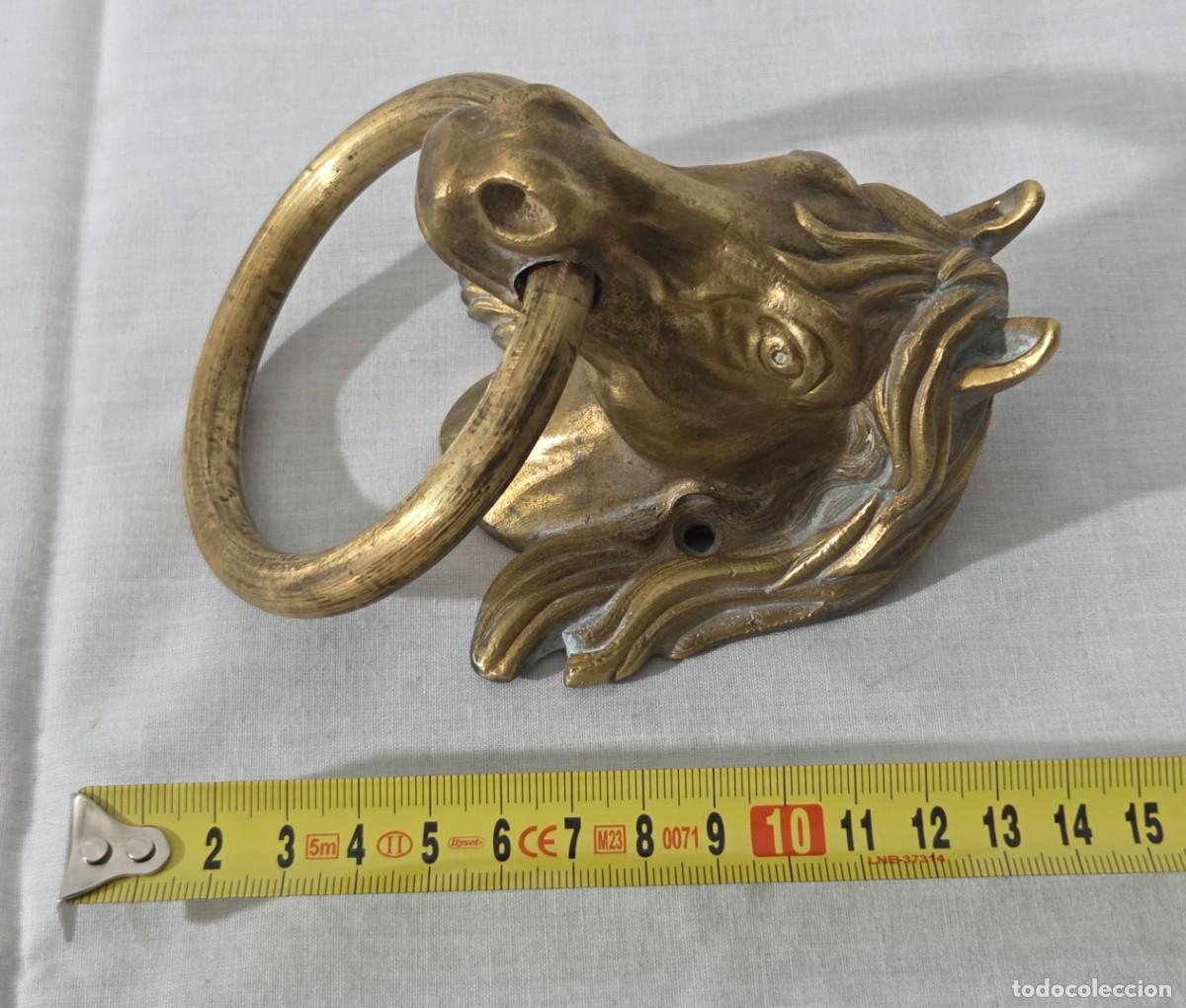 Antig&uuml;edades: Aldaba tirador de bronce, Caballo con argolla - Foto 10