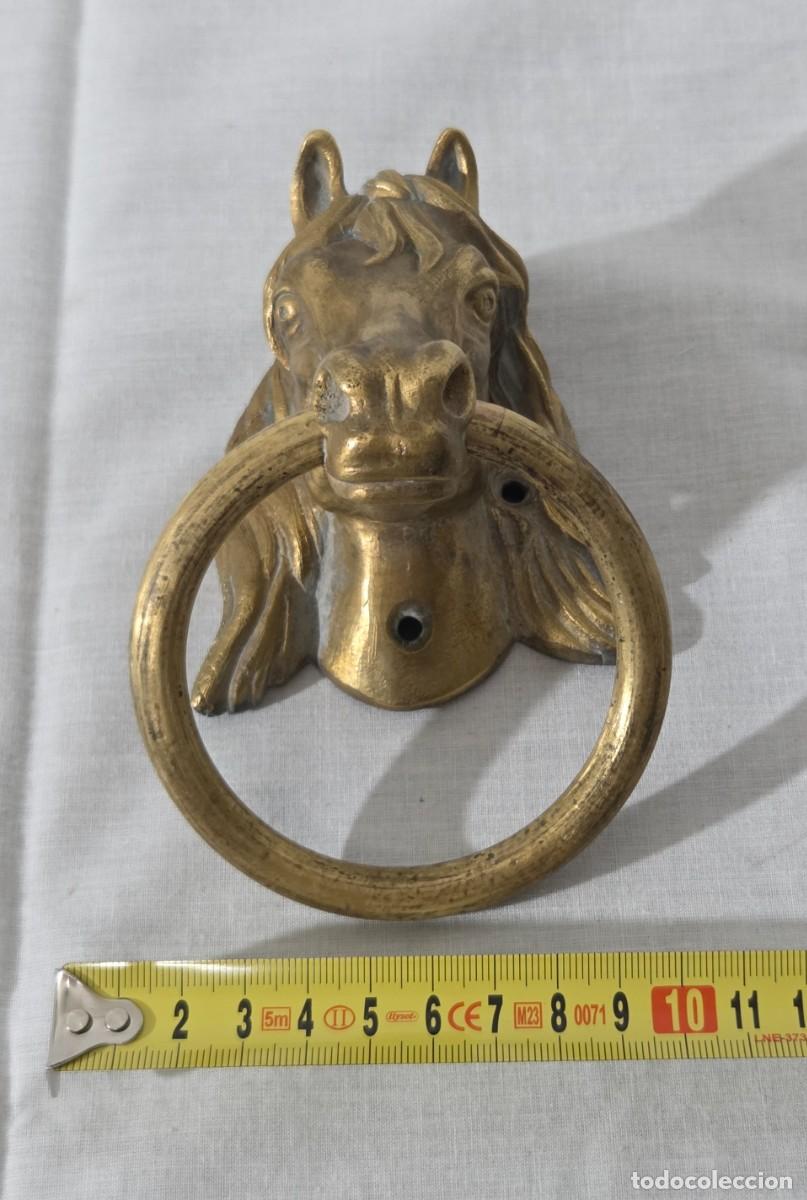 Antig&uuml;edades: Aldaba tirador de bronce, Caballo con argolla - Foto 11