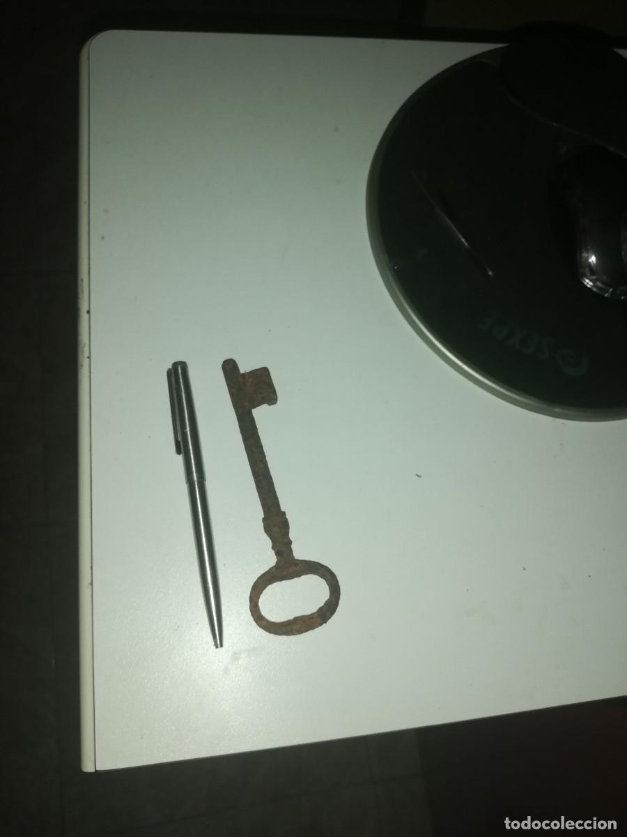 Antig&uuml;edades: Llave antigua de forja - Foto 4