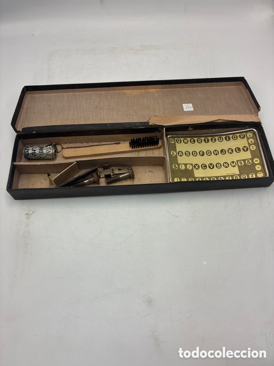 Antig&uuml;edades: Caja con teclado y cilindro Mignon. - Foto 3