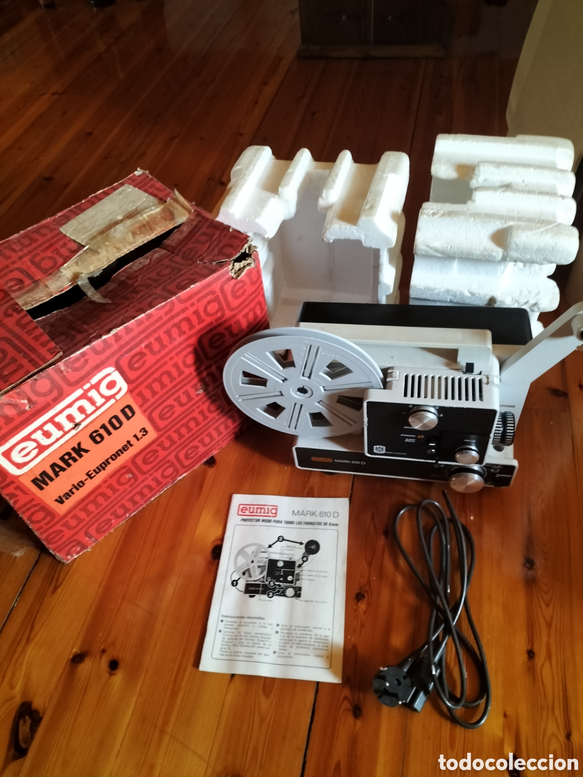 Antig&uuml;edades: Proyector Eumig Mark 610 D. Con su caja. - Foto 1