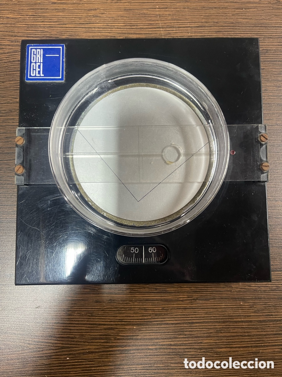 Antig&uuml;edades: Lector Microhematocrito Gri-Cel antiguo - Foto 1