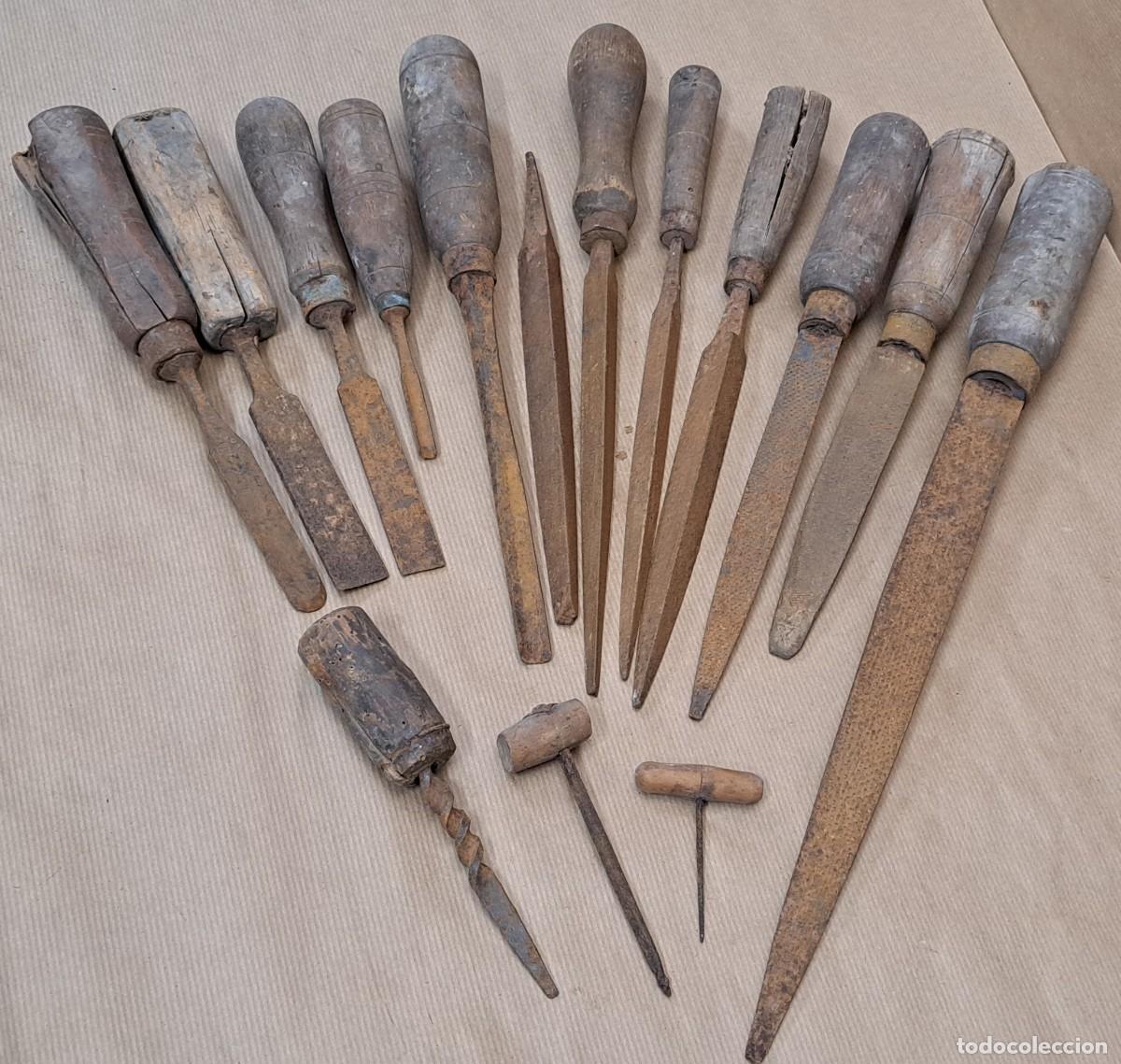 Antig&uuml;edades: Lote de 15 antiguas herramientas de carpinter&iacute;a - Foto 2