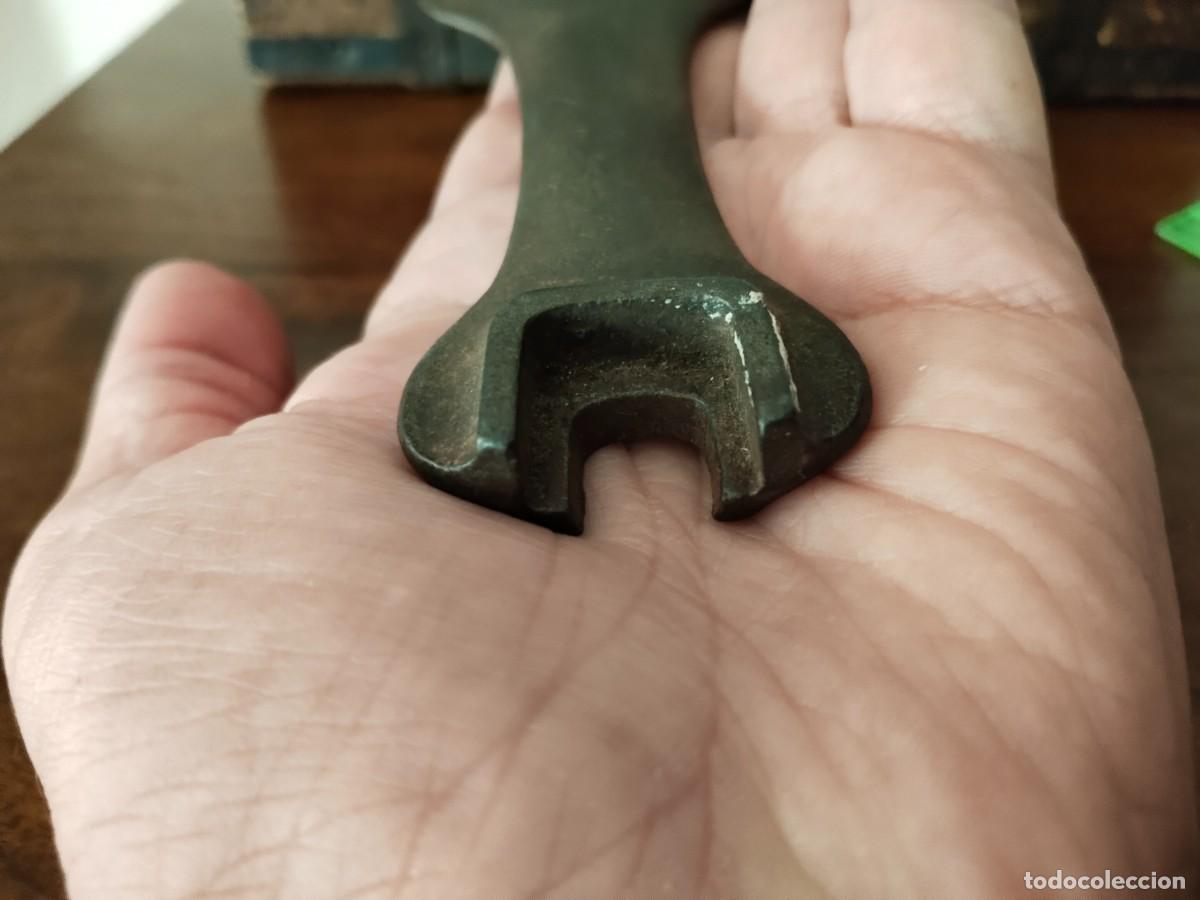 Antig&uuml;edades: Antigua llave inglesa. Curiosa. - Foto 11