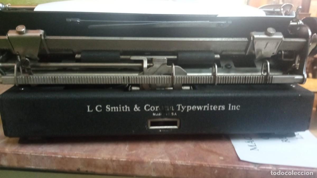 Antig&uuml;edades: maquina de escribir smith-corona - Foto 4