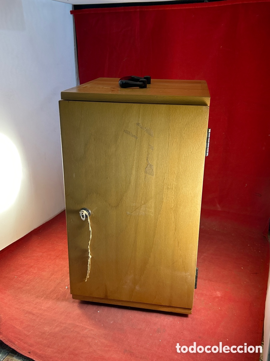 Antig&uuml;edades: CAJA DE MADERA DE ALG&Uacute;N APARATO - Foto 2