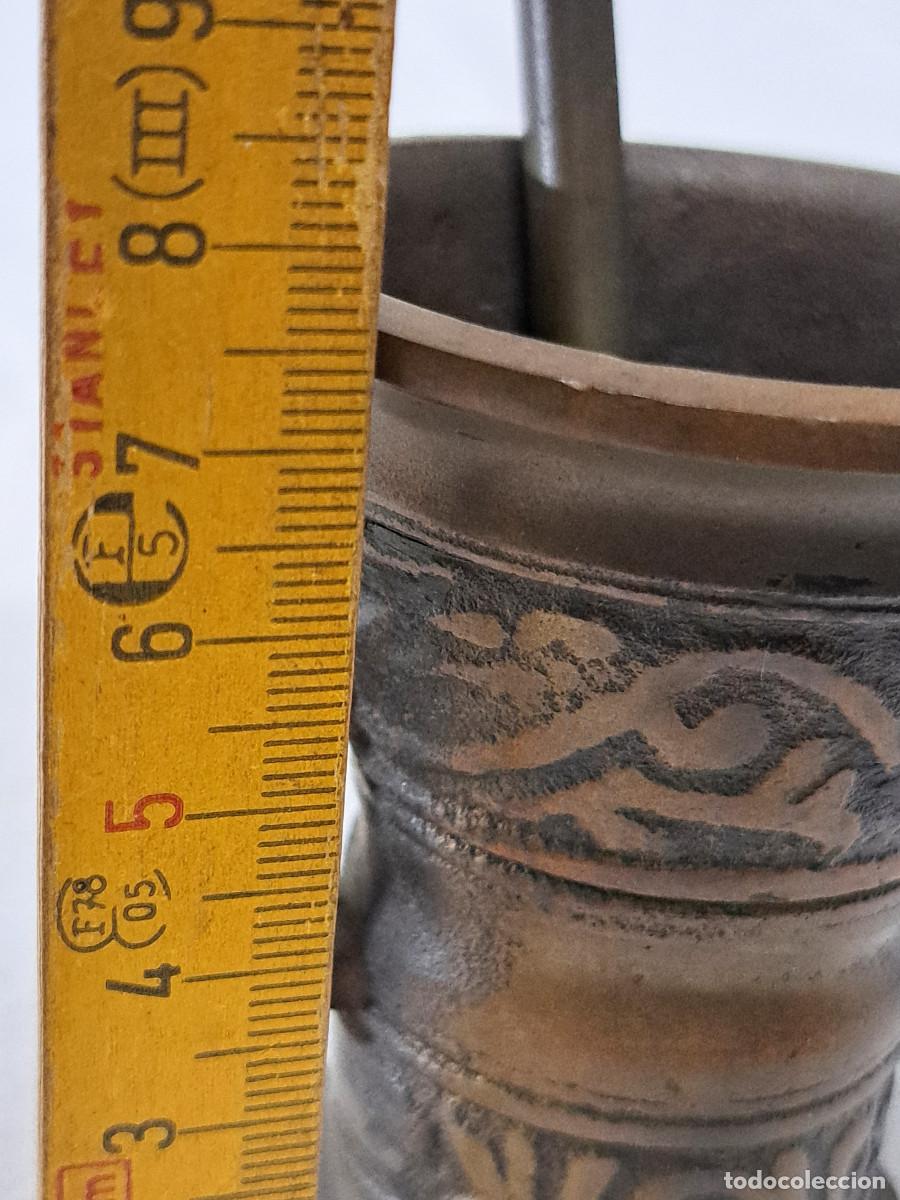 Antig&uuml;edades: Almirez (mortero) de farmacia en bronce. - Foto 4