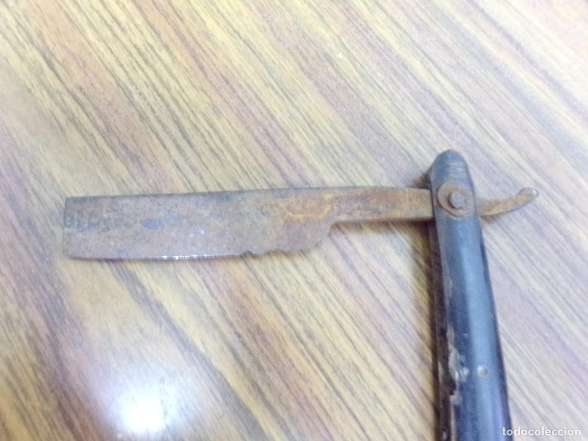 Antig&uuml;edades: ESTAMOS LIQUIDANDO. antigua navaja de afeitar - Foto 2