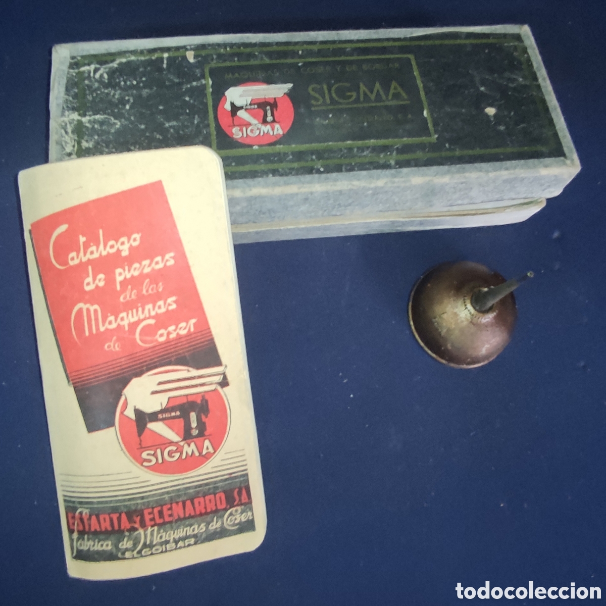 Antig&uuml;edades: Caja herramientas ,catalogo y aceitera Sigma - Foto 1