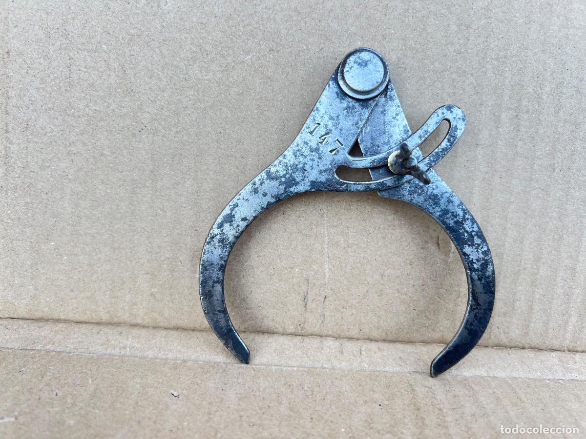 Antig&uuml;edades: Compasin de 10 cm de alto - Foto 2