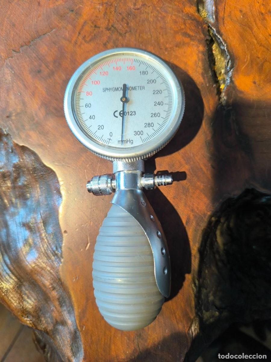 Antig&uuml;edades: TENSIOMETRO SPHYGOMOMANOMETER 7X16 CM FUNCIONA - Foto 1