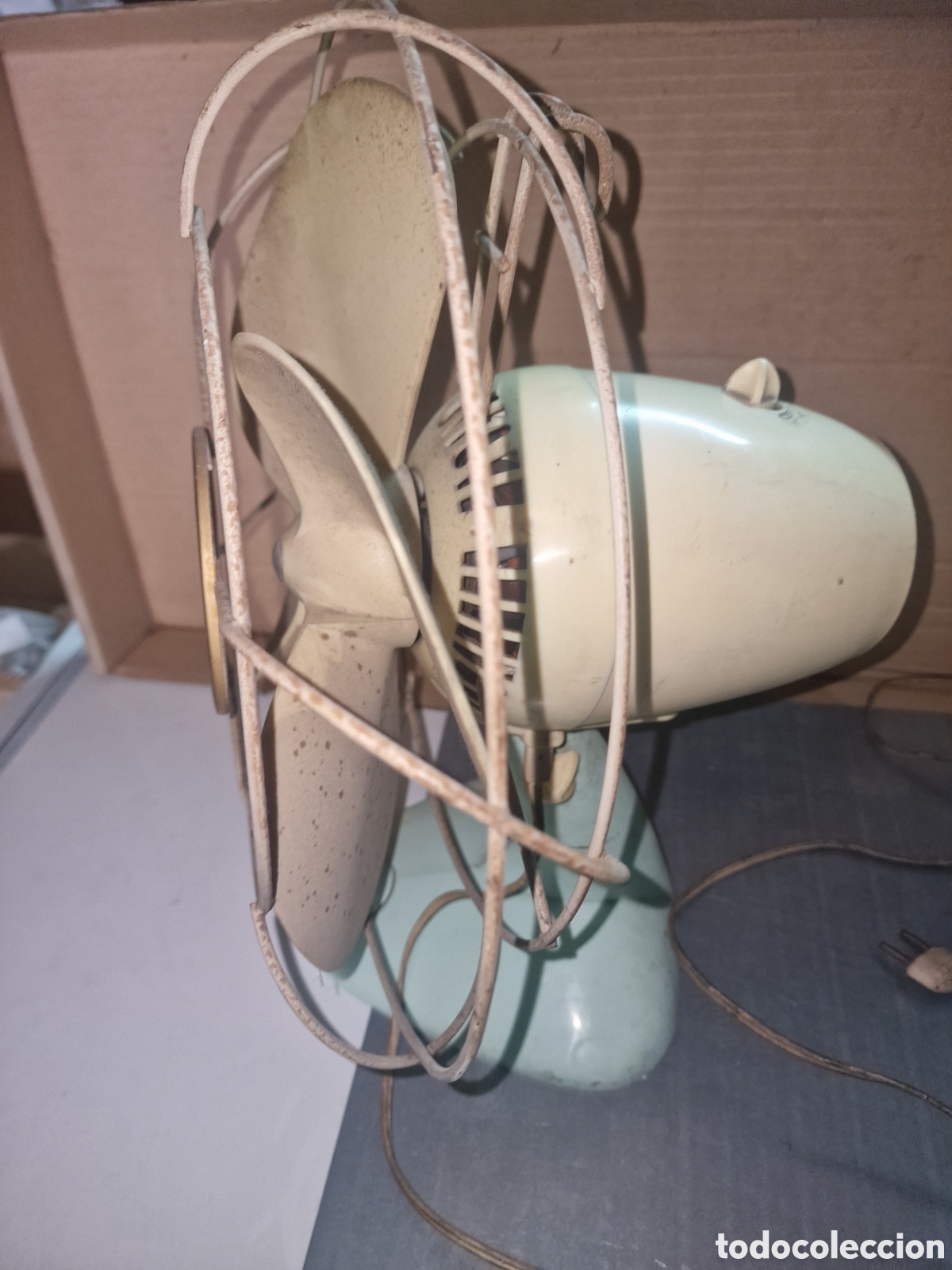 Antig&uuml;edades: VENTILADOR A&Ntilde;OS 60. BIVOLT - Foto 3