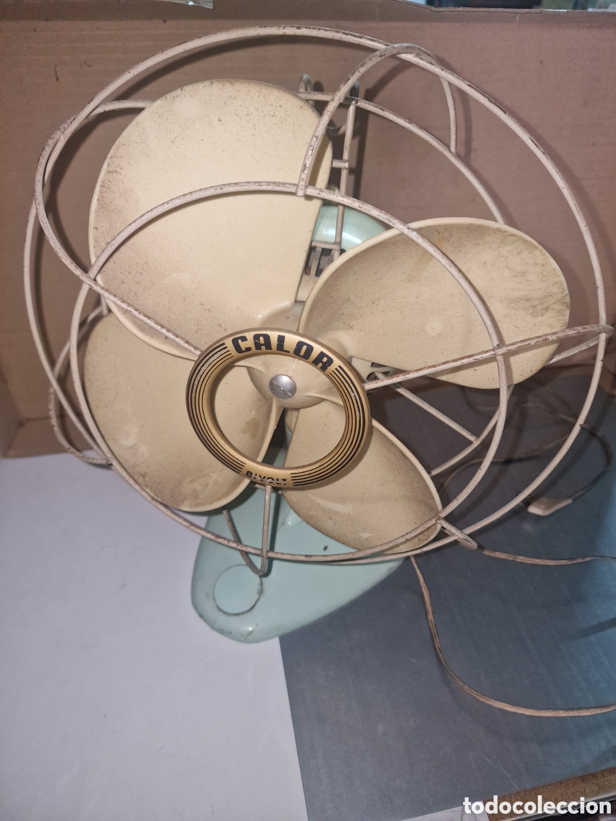Antig&uuml;edades: VENTILADOR A&Ntilde;OS 60. BIVOLT - Foto 1