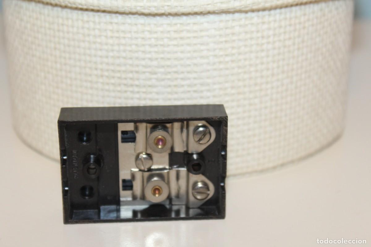 Antig&uuml;edades: ANTIGUO DOBLE INTERRUPTOR DE SUPERFICIE PLANO - Foto 2
