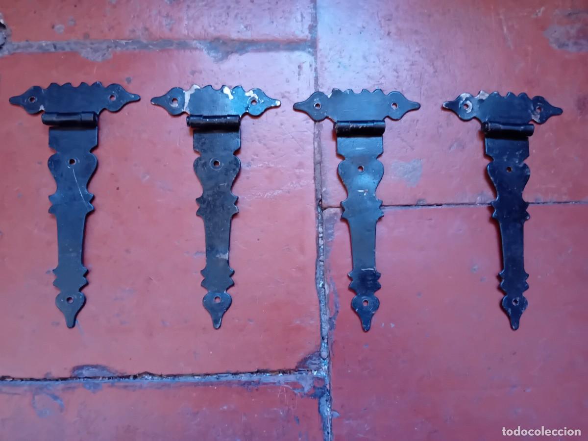 Antig&uuml;edades: Cuatro bisagras antiguas - Foto 1