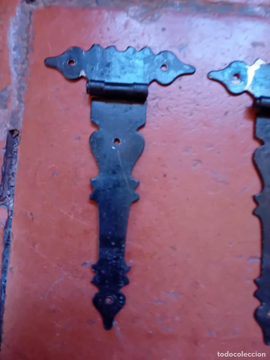 Antig&uuml;edades: Cuatro bisagras antiguas - Foto 2