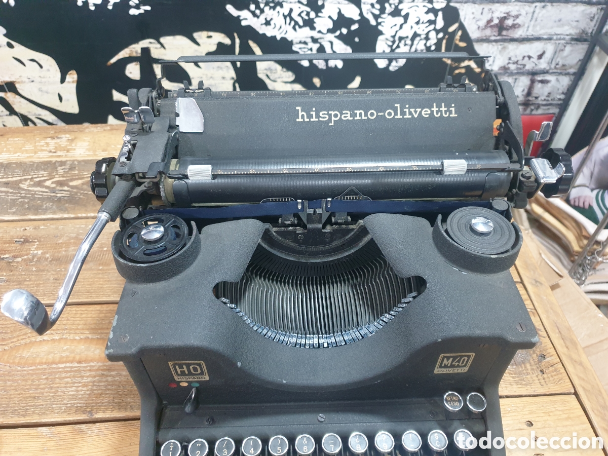 Antig&uuml;edades: Maquina de escribir hispano olivetti - Foto 2