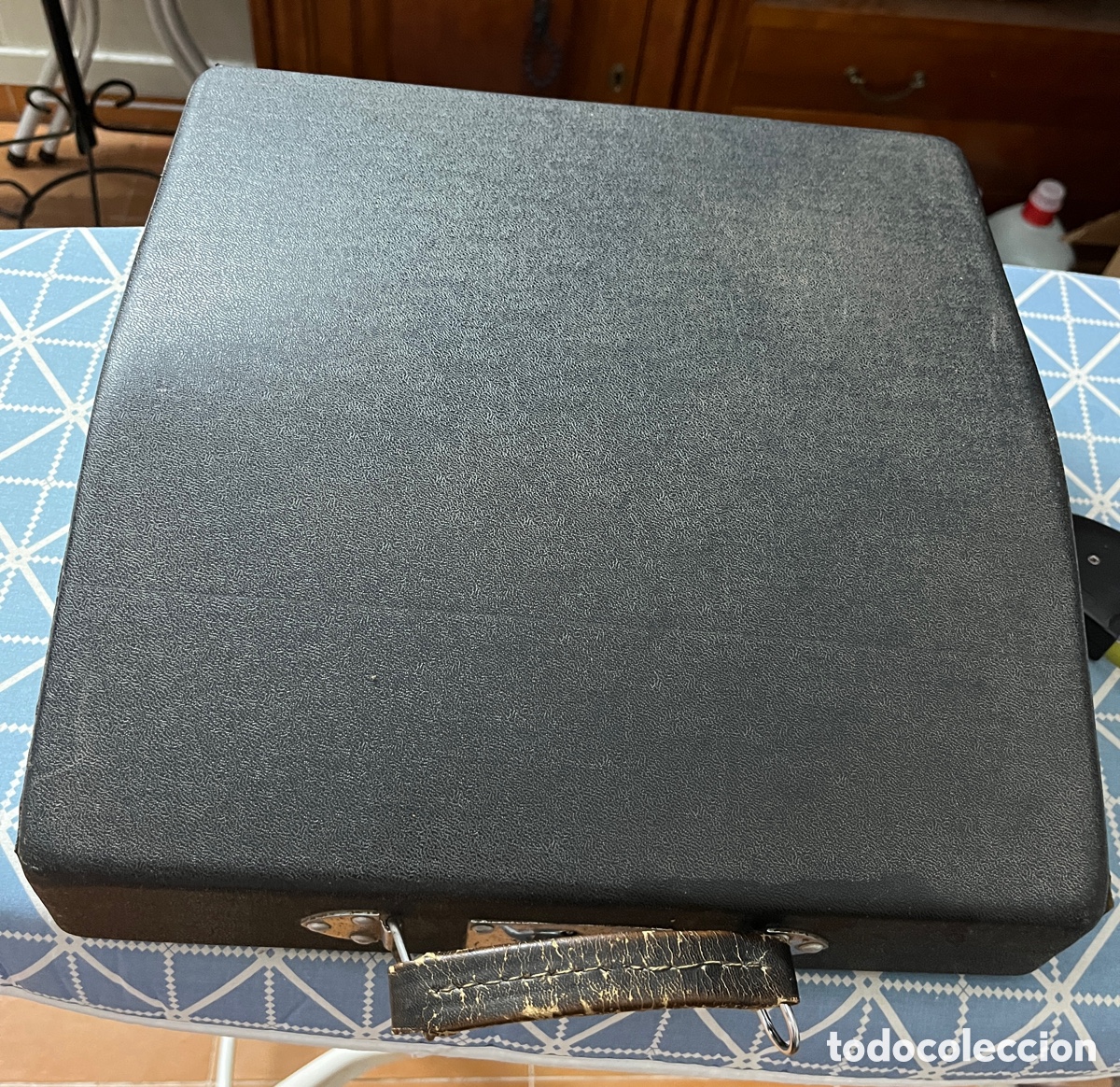 Antig&uuml;edades: M&aacute;quina de escribir Patria - Foto 11