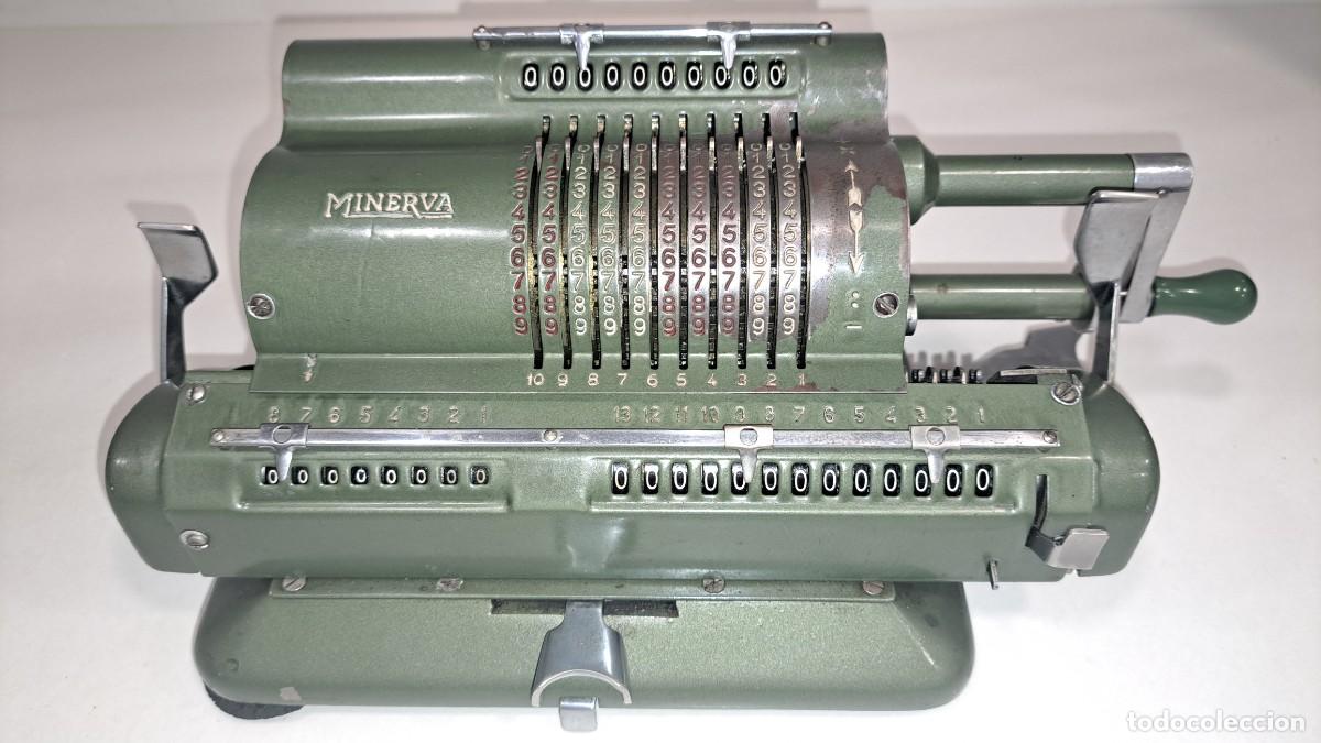 Antig&uuml;edades: M&aacute;quina calcular MINERVA - Foto 1