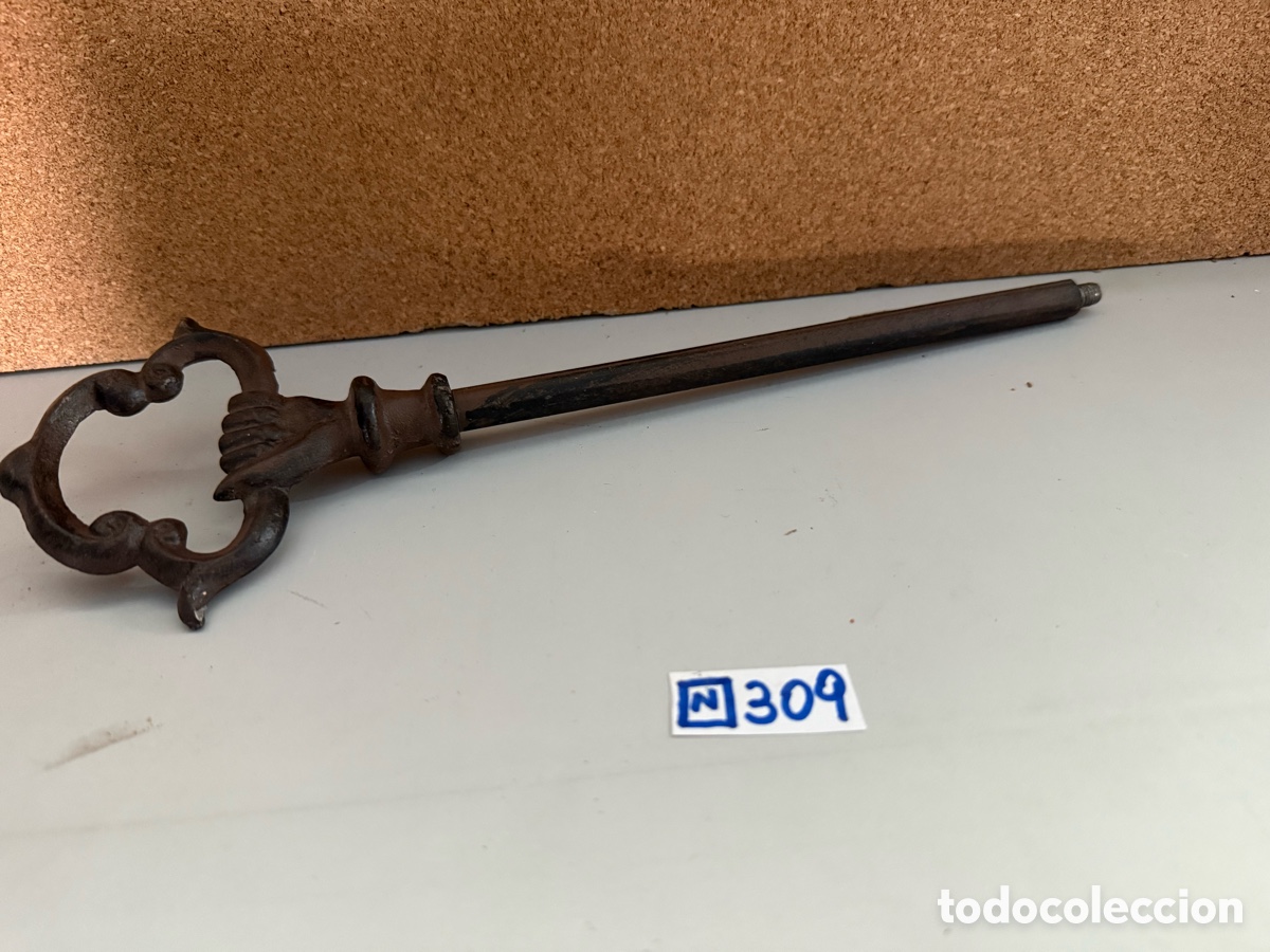 Antig&uuml;edades: Antiguo tope de Puerta De Hierro - Foto 1