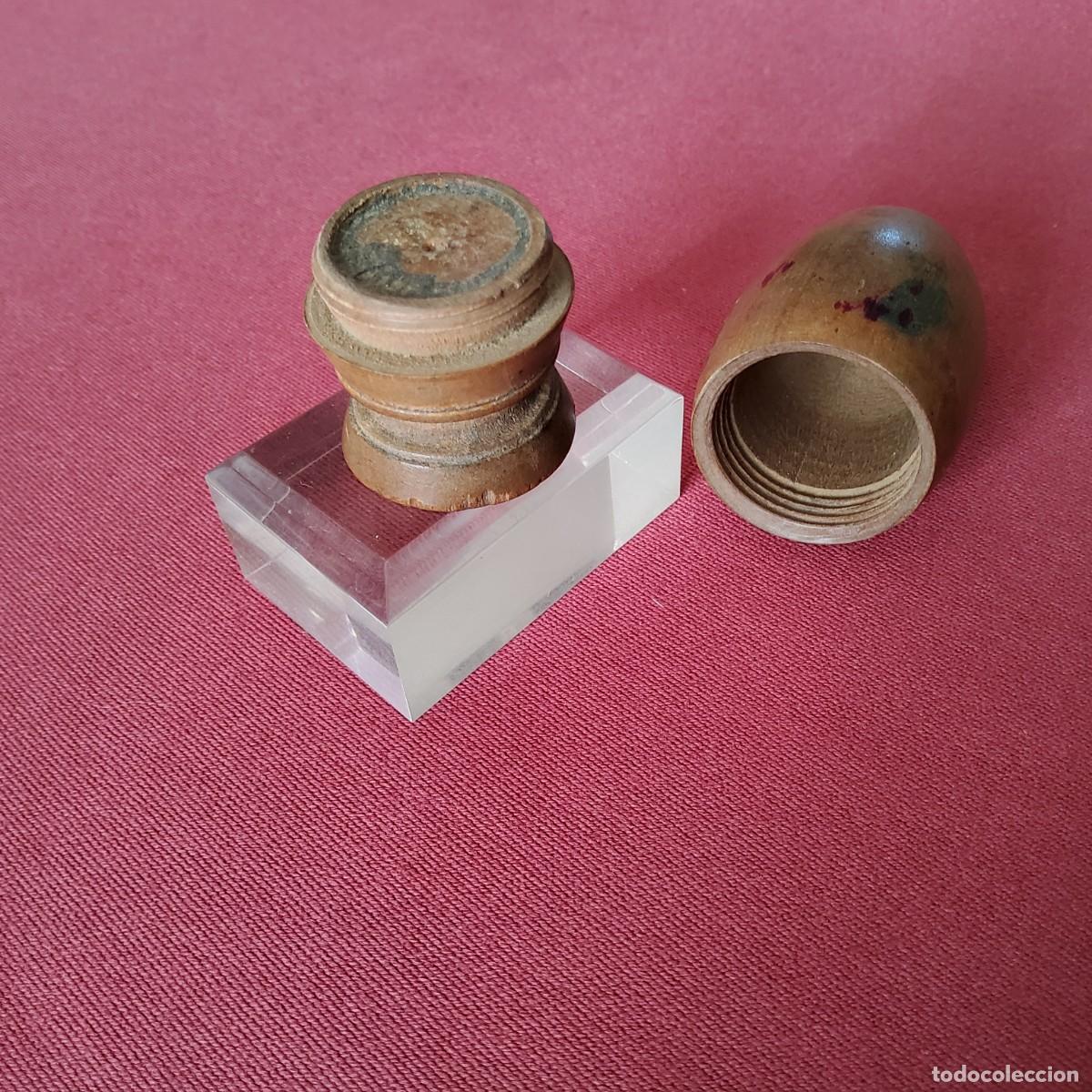 Antig&uuml;edades: ANTIGUO ALFILETERO DE MADERA CON FORMA DE BELLOTA - Foto 4
