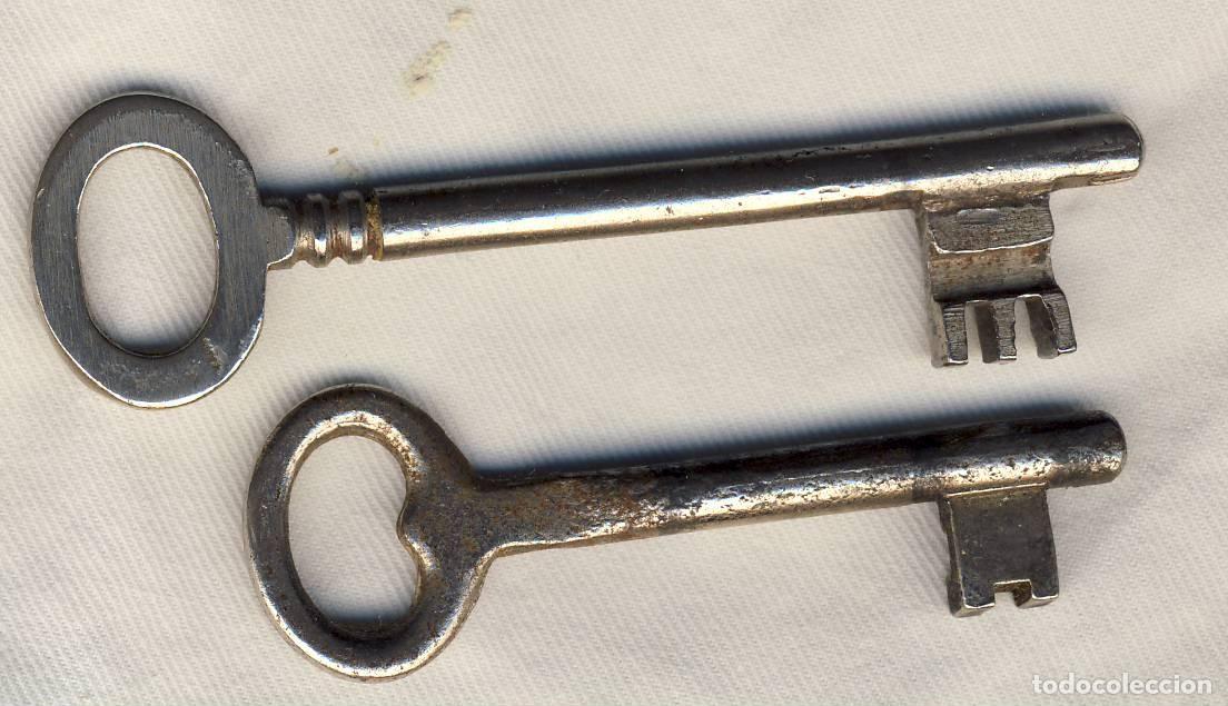 Antig&uuml;edades: DOS LLAVES ANTIGUAS CON DIENTES.- - Foto 1