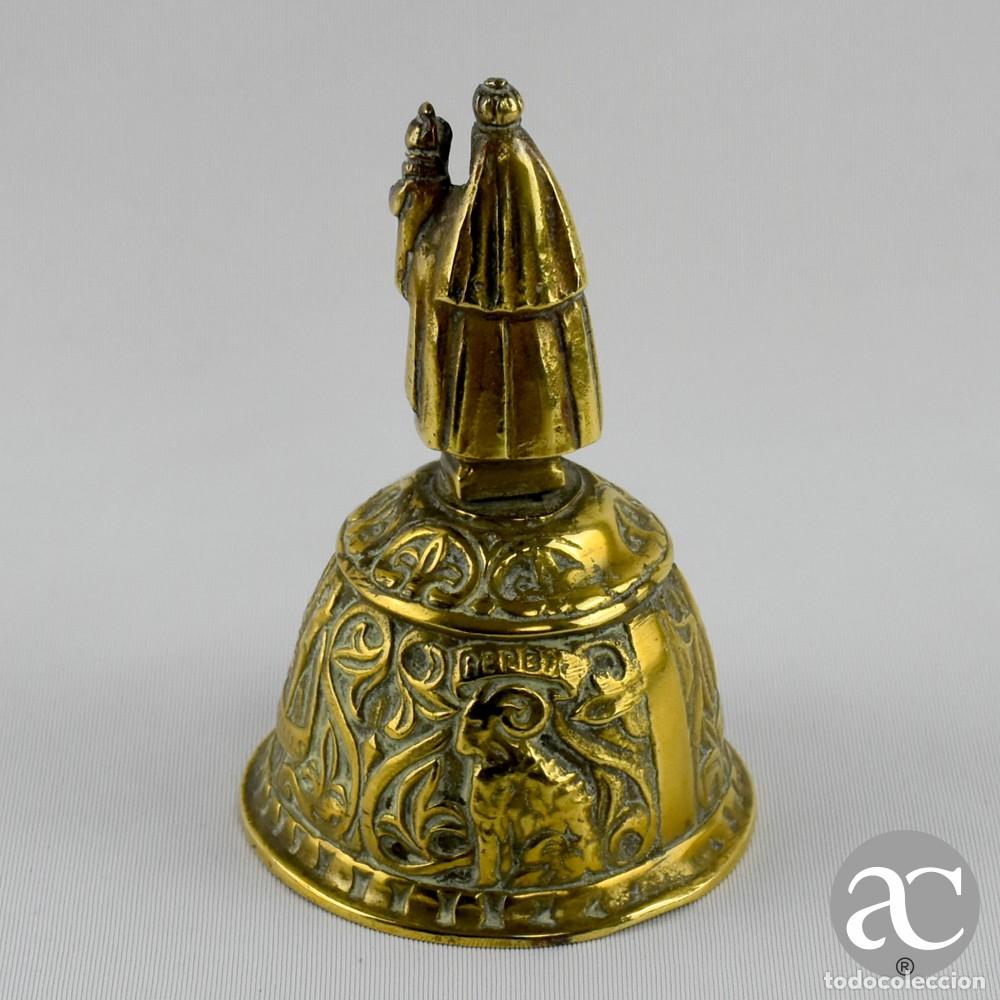 Antig&uuml;edades: Campainha em bronze, Nossa Senhora e Menino - Foto 3